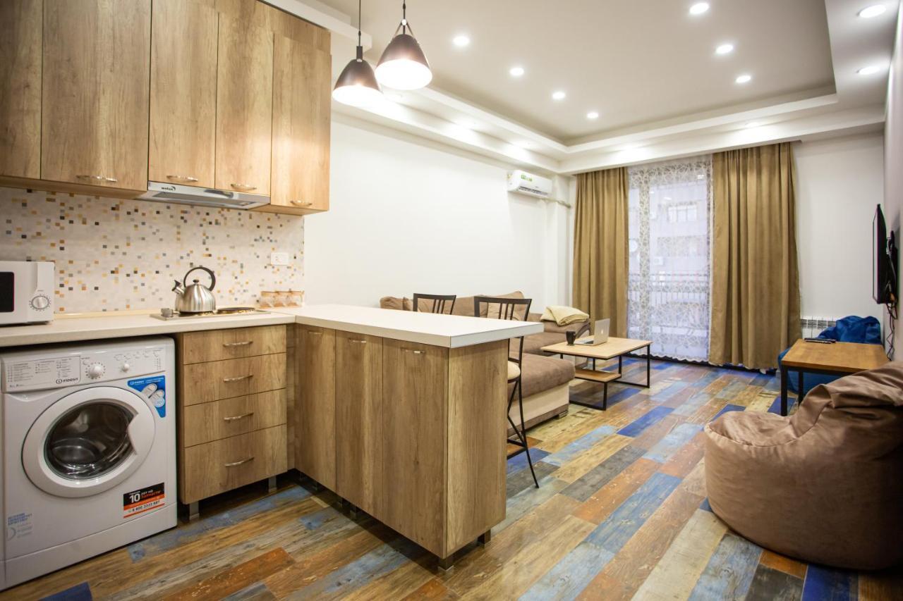 Fantastic Apartments Near Republic Square, Perfect Location, Mystreet Company Jerevan Eksteriør billede