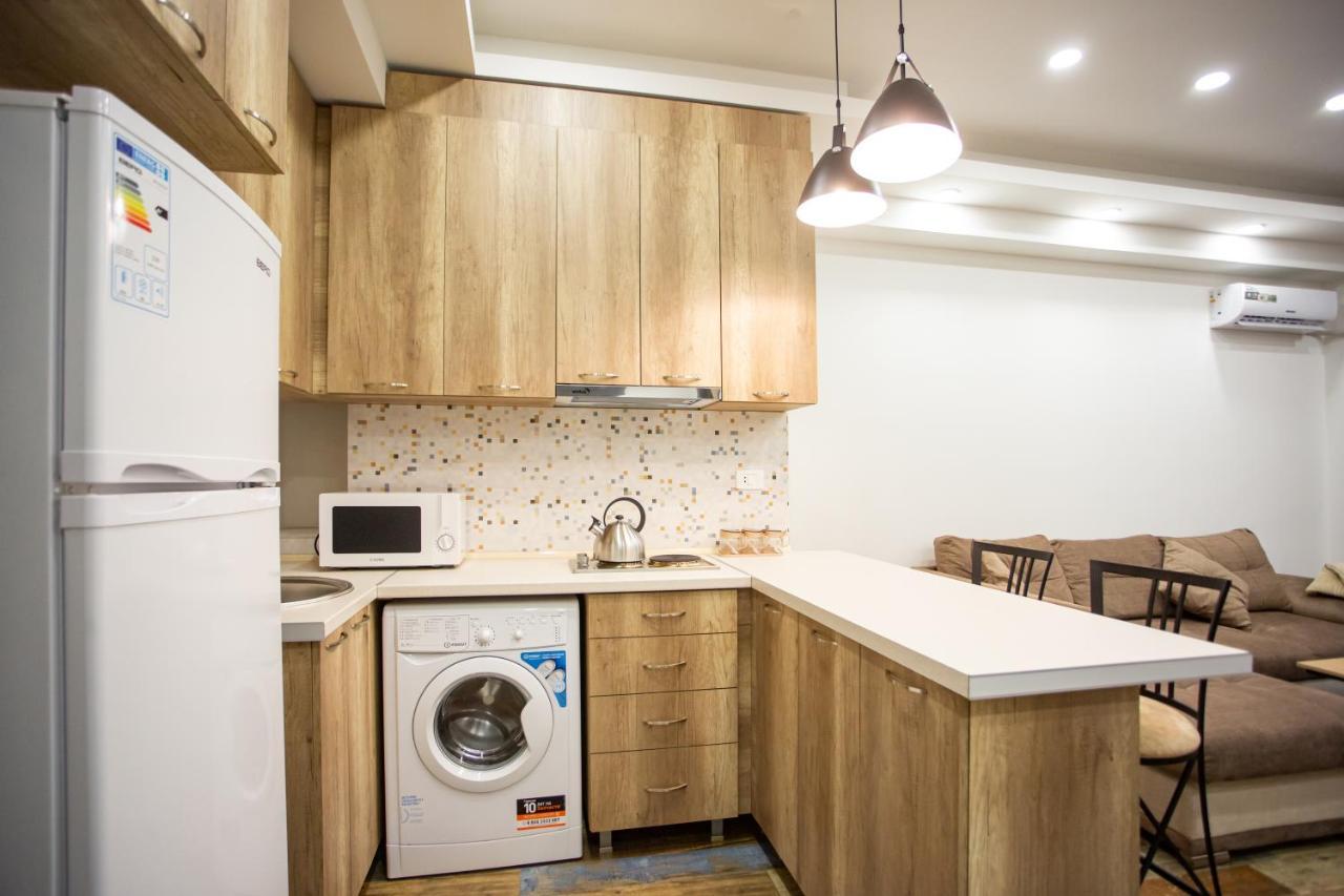 Fantastic Apartments Near Republic Square, Perfect Location, Mystreet Company Jerevan Eksteriør billede