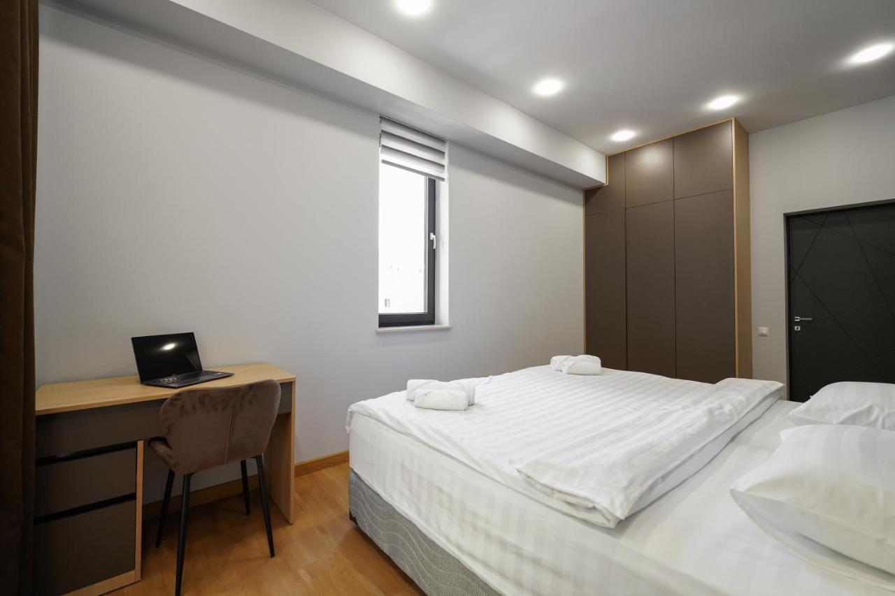 Fantastic Apartments Near Republic Square, Perfect Location, Mystreet Company Jerevan Eksteriør billede